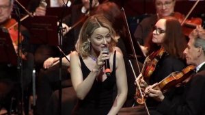 Друга я никогда не забуду. Песня о Москве. Из фильма "Свинарка и пастух". ТеАмо. БСО им. Чайковского