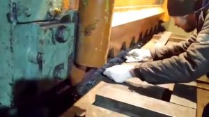 Хорошая Бюджетная гильотина Н3121 после ремонта