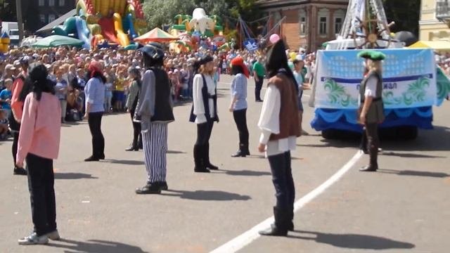 Козьмодемьянск: Бендериада, карнавальное шествие_05