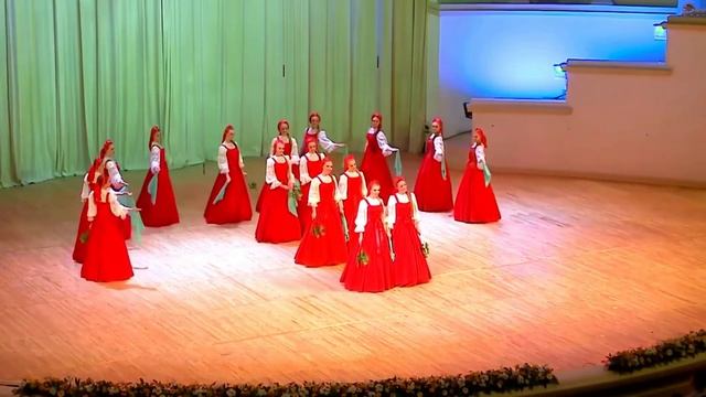 Народные ансамбли России
