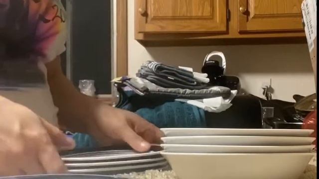 Распаковка. Подарки и всякая ерунда c празднования покупки дома. смотреть онлайн