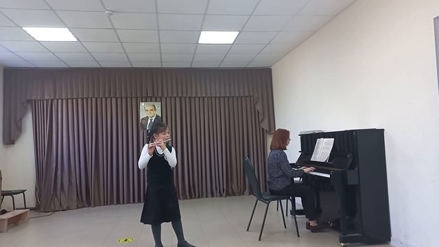 В. Шаинский - В траве сидел кузнечик. Александра Ромеро Гонсалес смотреть онлайн