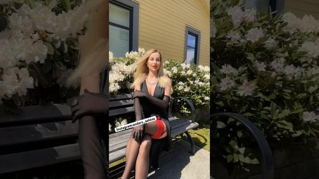 #classicoutfit #classylady #meshgloves #stockings смотреть онлайн