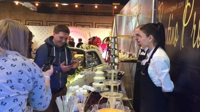 Шоколадный фонтан от Bantino Proviani Иркутск. смотреть онлайн