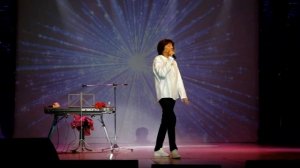 Алексей Молдалиев "Две страсти"- муз. А.Молдалиева сл. Ю.Баладжарова