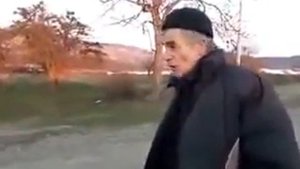 Разговор Крымского Татарина и Зеленого Человечка из РФ. Крым