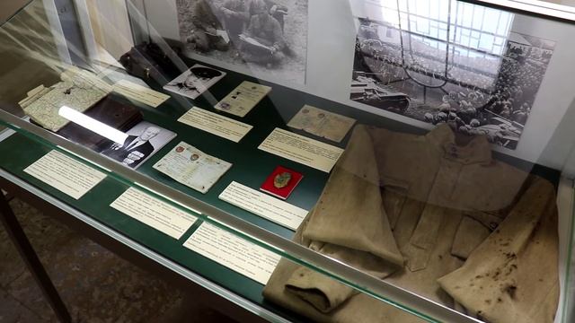 Закрывая Родину собою… смотреть онлайн