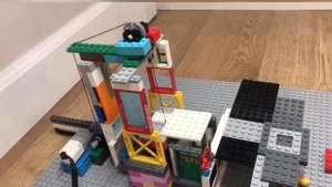 ОТКРЫТЫЙ ЛИФТ ИЗ LEGO