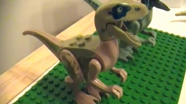Lego Raptor vs Knockoff Comparison смотреть онлайн