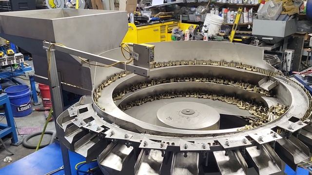 bowl 42 brass sorter feeder bowl 36 inch 10 kickers air system смотреть онлайн