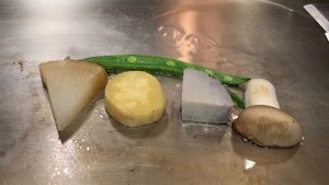 隠れ家 洋食レストランで、鉄板料理をソムリエ厳選ワインと共に愉しむ - Severance (セヴェランス) - 京都