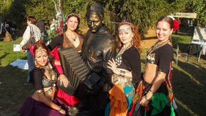 Живые фигуры. Барнаулу-285 лет.