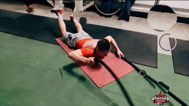 Скоростно-силовая работа с канатами на развитие пояса верхних конечностей. смотреть онлайн