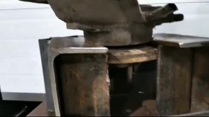 Замена подшипника задней ступицы Wolkcvaggen T5 без спец инструмента.