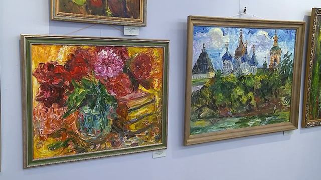 (12+) В «Ночь музеев» открылась выставка В. Артюшенко смотреть онлайн