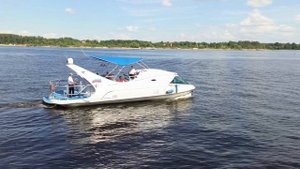 Прогулочный катер Paritetboat Looker 440 на Волге в Ярославле (16.06.2024)