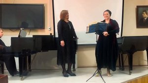 В. А. Моцарт . Из оперы "Свадьба Фигаро". Дуэт Сюзанны и Марцелины