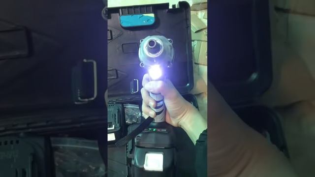 Xả kho siết Hitachi giá chỉ từ 350k