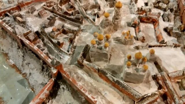 Выставка "Московская кольцевая :новый путь" и экскурсия "История Москвы средневековой" Музей Москвы