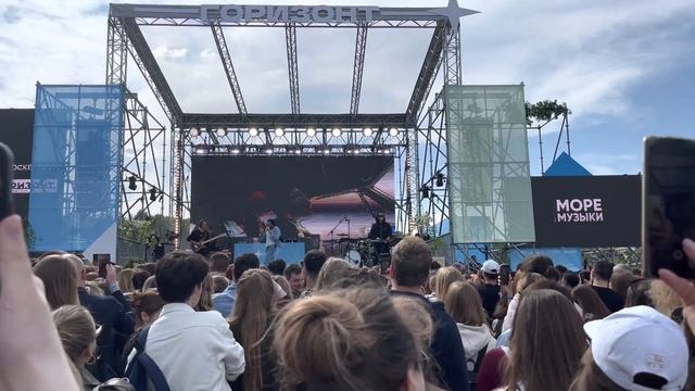 Гуляю по ВДНХ /подготовка ко дню России 12июня/концерт мот