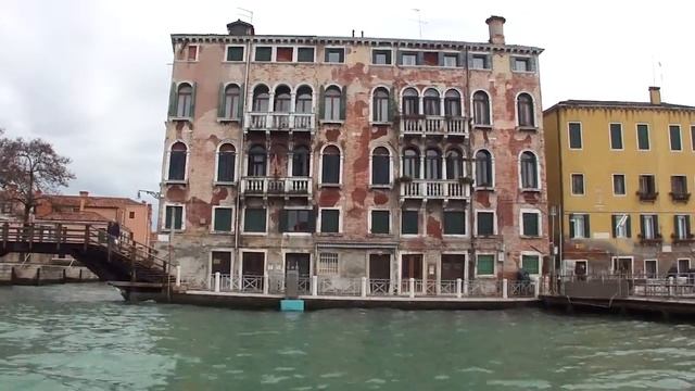 13.03.31 Венеция. Часть 6. С борта вапоретти смотреть онлайн