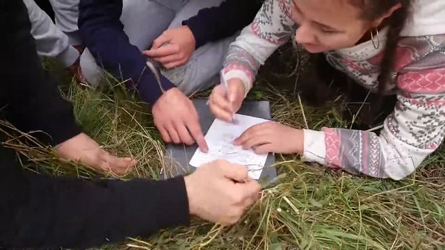 Туристический слет. Тимирязево. Станция топографические знаки. Команда Урицкой школы-лицей. смотреть онлайн