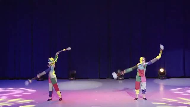 Файер-студия (ДЮФС)«SPIN FIRE» с композицией Макарешки, г. Благовещенск смотреть онлайн