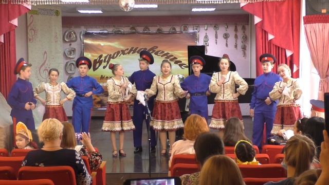 Ансамбль «Казачий городок» ДШИ г.Донецка 11-14 лет смотреть онлайн