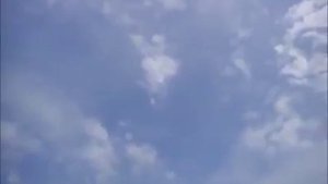 Мужик на природе снимает видео, как он загорает в пасмурную погоду! — Геннадий Горин