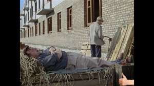 Давай бухти мне как космические корабли бороздят Большой театр, а я посплю. 720p