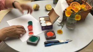 Украшение банок с заготовками.