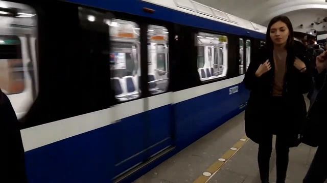 Нева приезжает новый дверь с окнами смотреть онлайн