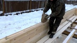 Копия видео "Сборка сруба из профилированного бруса"