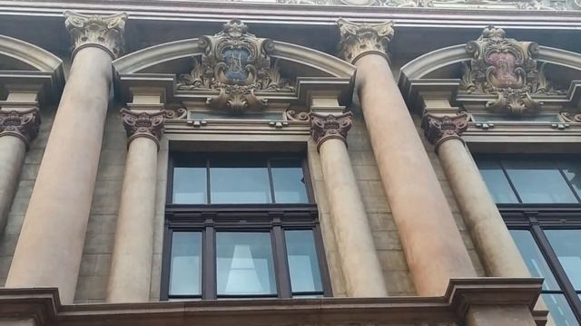 Дом ученых (усадьба Толстого)  - здания на улице Сабанеев мост под номерами 4 и 6.