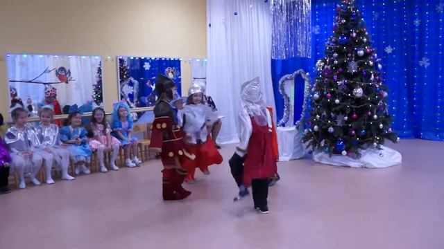 Новый Год в ДОУ смотреть онлайн