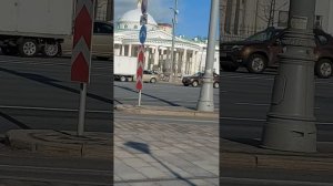 НИИ им. Склифасовского(Склиф) Метро Сухаревская. Прекрасный день! #склиф #сухаревская #москва москв