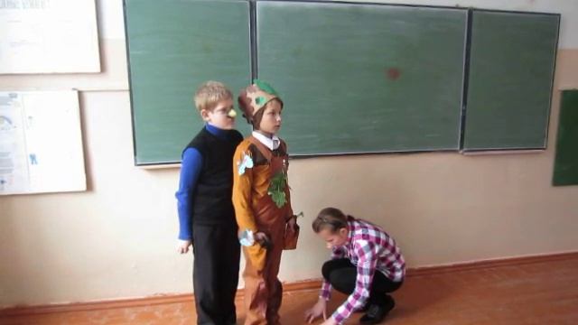 Басню И.А.Крылова читает коллектив "Лицедеи" МБОУ Павловской СШ, Ельнинский р-н,Смоленская обл. смотреть онлайн