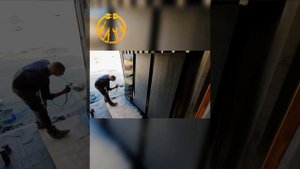 Покраска деревянных дверей краской по металлу
