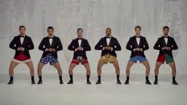 Взрослый прекол на новый год смотреть онлайн