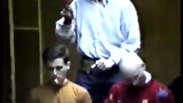 Вечер в ДК Молодежи СПб 0394 6. Отмороженный оркестр. смотреть онлайн