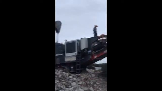 2016 SANDVIK UH440i For Sale смотреть онлайн