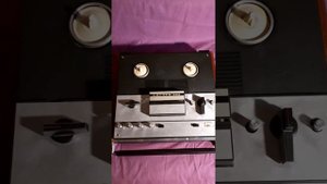 Продам рабочий катушечный магнитофон Сатурн 301. На аукционе Виолити.