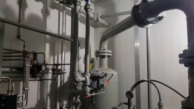 Shop Test Run 40 hp Screw Compressor VRU смотреть онлайн