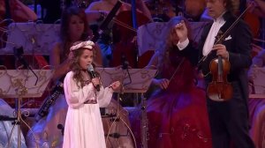 Amira Willighagen - O Mio Babbino Caro - Hd - André Rieu Maastricht - 2014 (1)