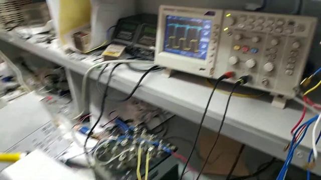 300 кГц смотреть онлайн