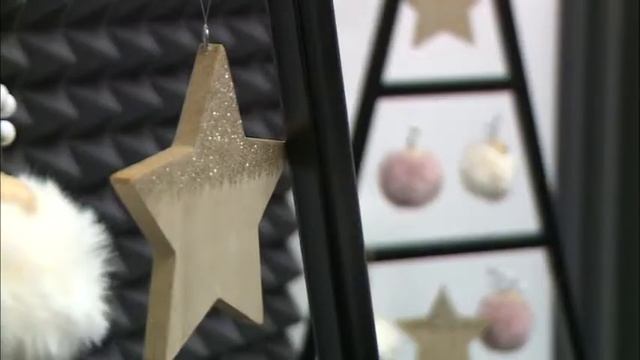 В гостях Утреннего шоу была Мария Сарафанова, китаевед и переводчик