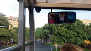 Барселона,экскурсия на автобусе с откидной крышей. 23 евро и минимум усталости,максимкм увиденного.
