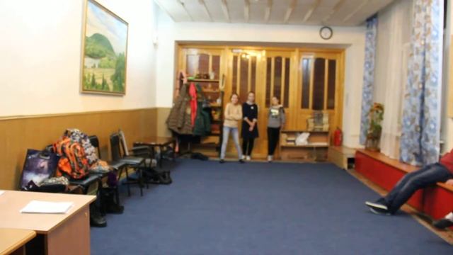 средняя группа в суровых предлагаемых обстоятельствах... смотреть онлайн