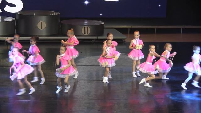 "Dance studio 54" на "Christmas Stars" 25.12.2022г. 3719 смотреть онлайн