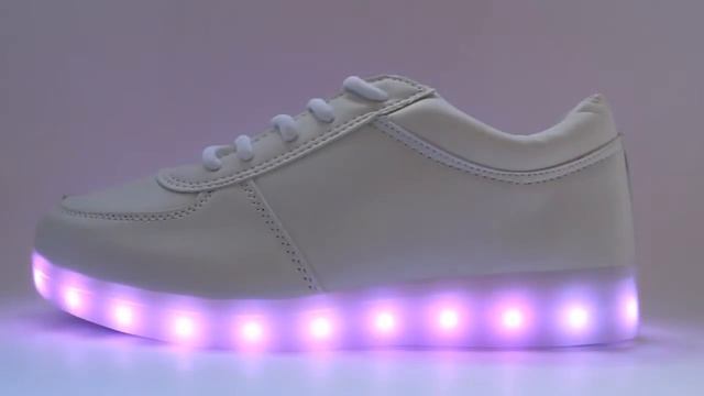 Светящиеся кроссовки смотреть онлайн